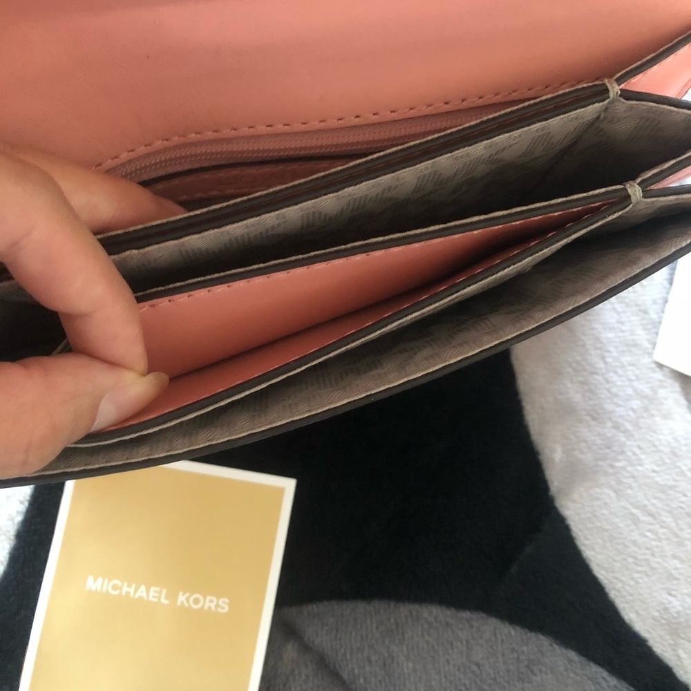 Purse - Picture 9 of 9